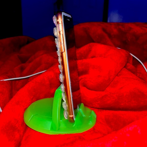 Glow In The Dark, Phone stand. - Picture 2 of 3